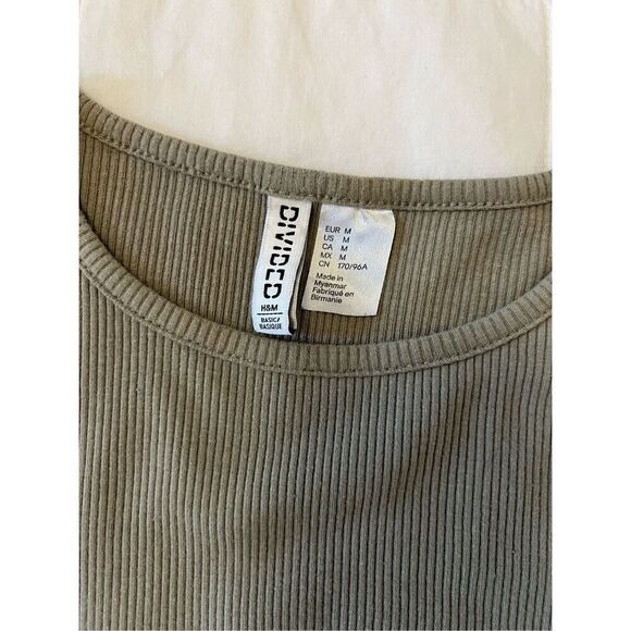 H&M CROPPED T-SHIRT - Picture 3 of 9